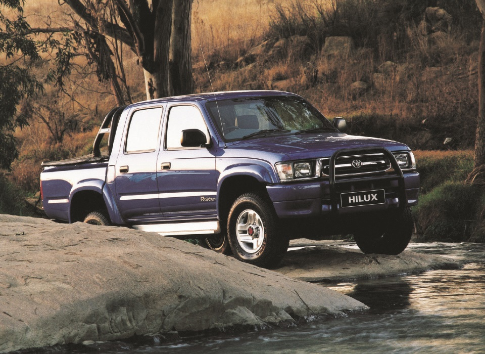 26 Hilux Record5