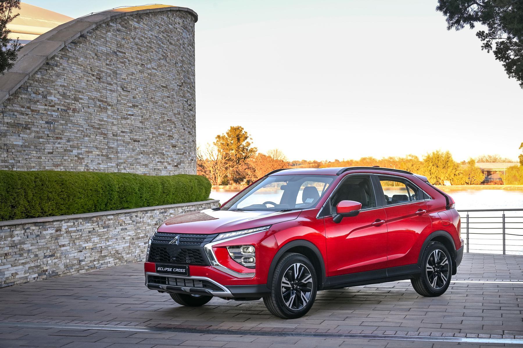 Eclipse Cross 012 1800x1800