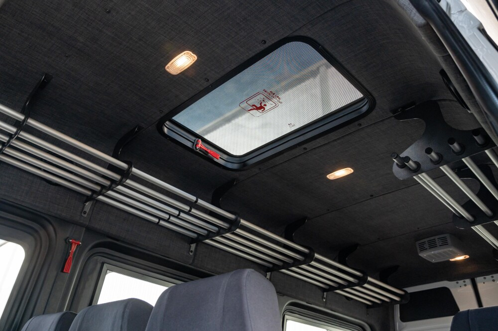 Mercedes Benz Inkanyezi Sprinter 183