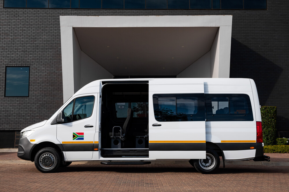 Mercedes Benz Inkanyezi Sprinter 197