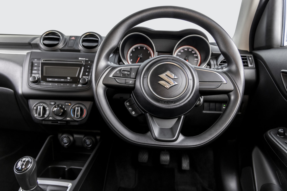 Suzuki Swift MC 2021 230