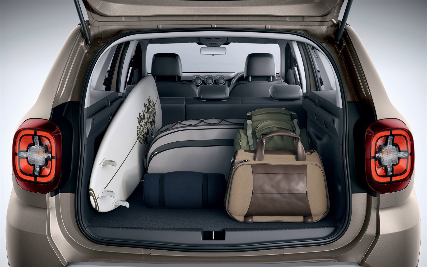 Renault duster dynamique 4x4 interior luggage 1800x1800