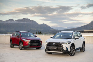 Corolla Cross Both 01
