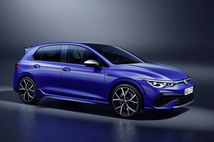 New Volkswagen Golf R 001