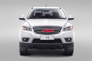 T6 Front Angle 1800x1800