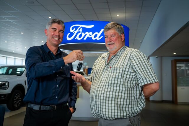 24 Bakkie Win1