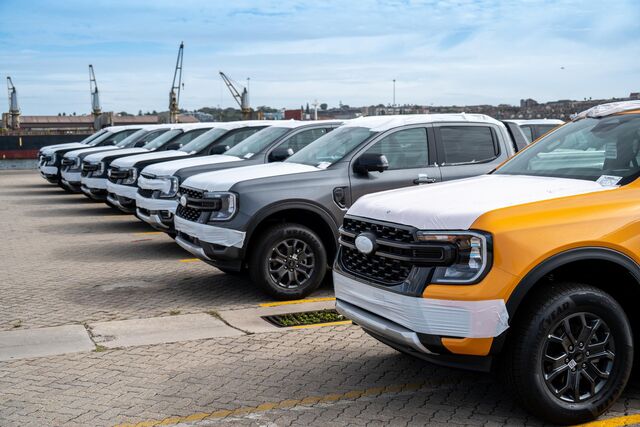 25 Ford Jobs1
