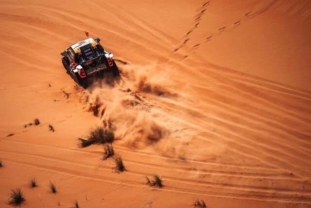 25 Dakar Competitors1
