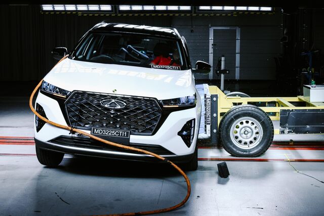 26 Chery Crash1